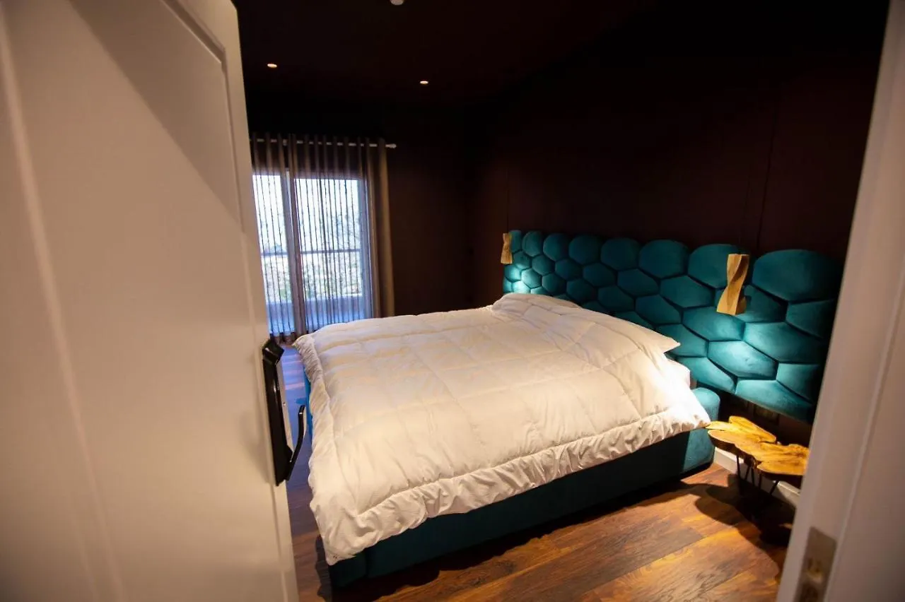 ****  Hotel La Montagna Korce Albania