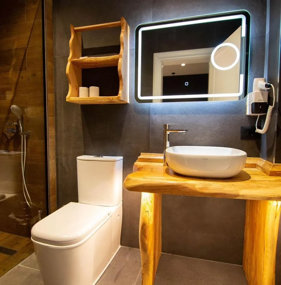 Hotel La Montagna Korce Albania