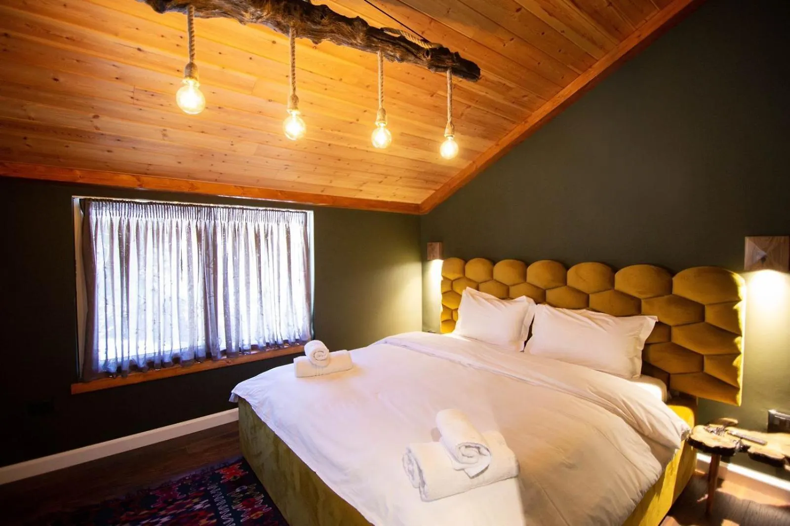 Hotel La Montagna Korce